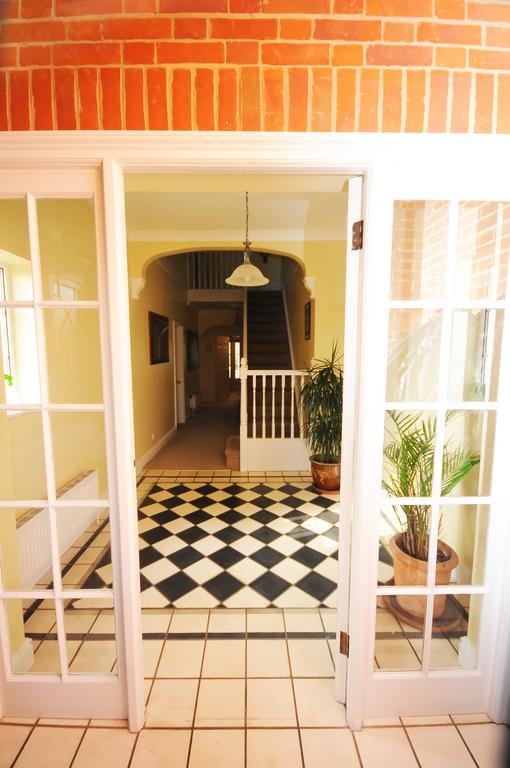 גרייט דנמאו Dunmow Guest House מראה חיצוני תמונה