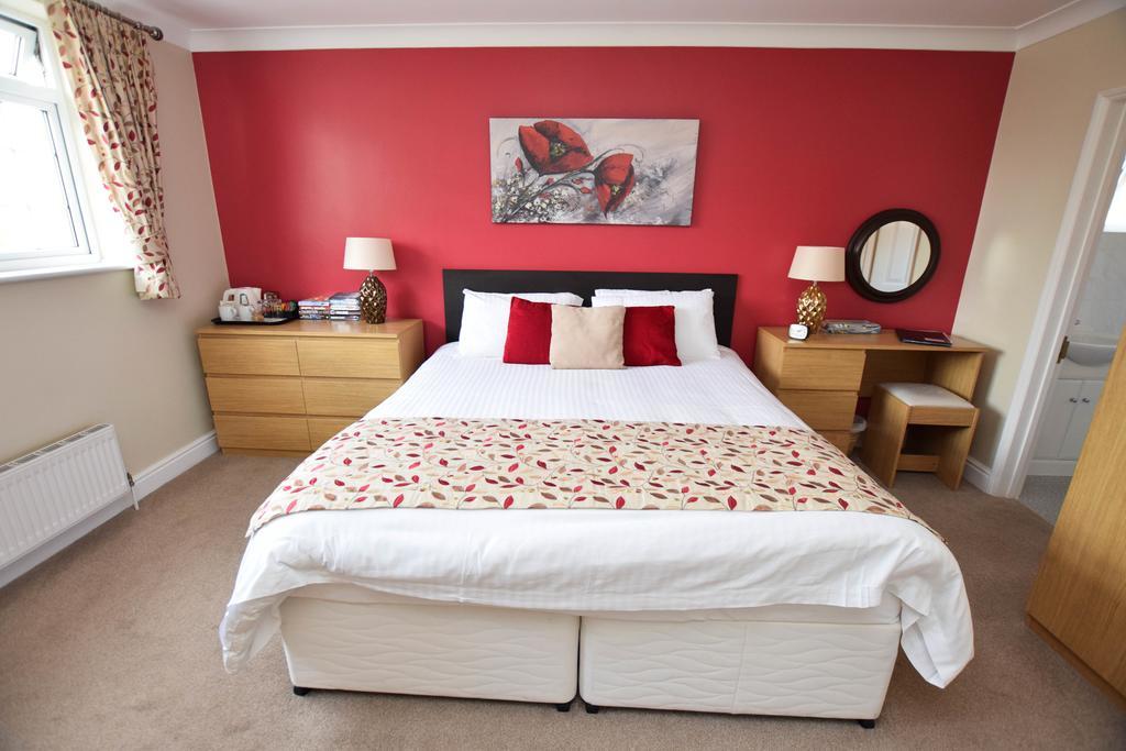 גרייט דנמאו Dunmow Guest House מראה חיצוני תמונה